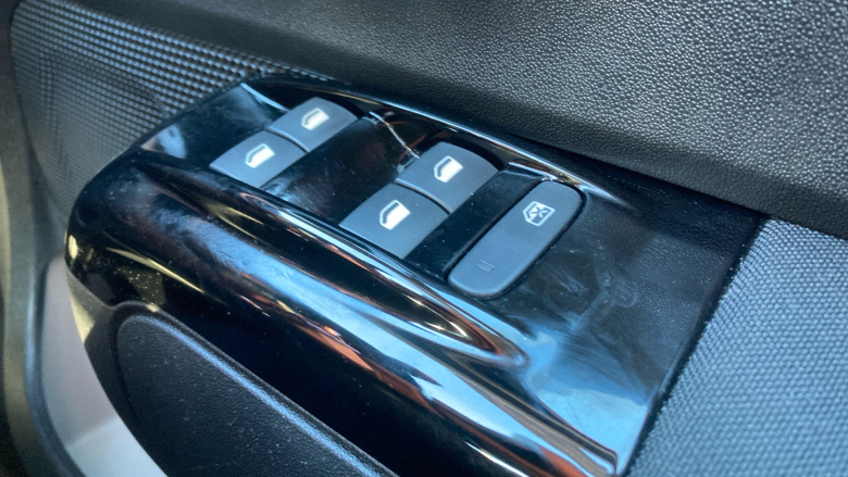 Citroen C3 1.2 PureTech C-Series Edition 5dr Petrol Hatchback